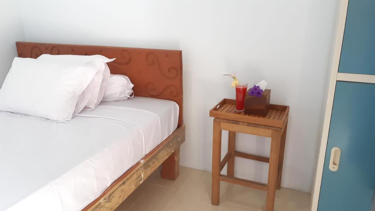 Bajo Sunset Hostel ลาบวนบาโจ ภายนอก รูปภาพ
