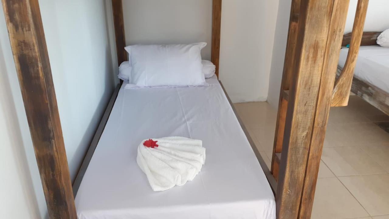 Bajo Sunset Hostel ลาบวนบาโจ ภายนอก รูปภาพ