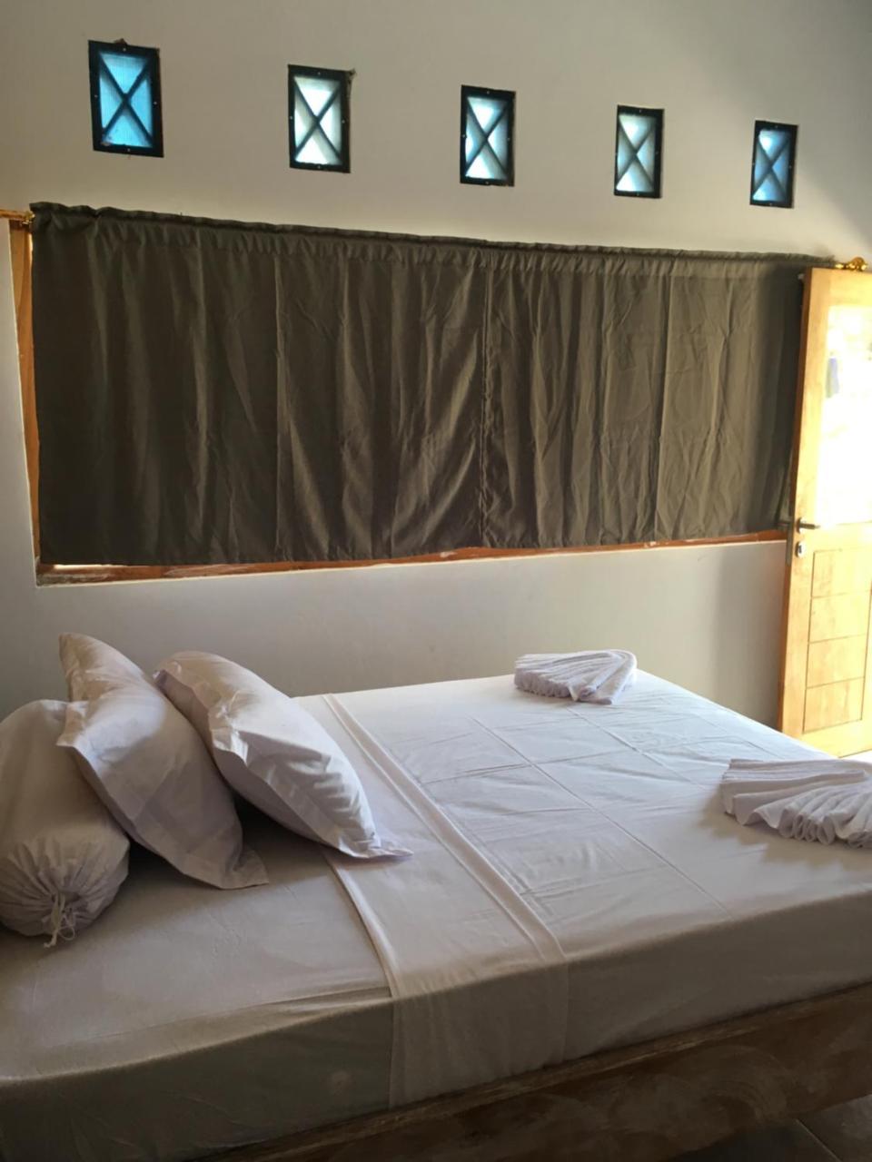 Bajo Sunset Hostel ลาบวนบาโจ ภายนอก รูปภาพ